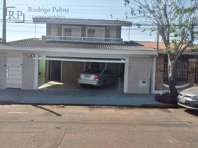 #135 - Casa para Venda em São José dos Campos - SP