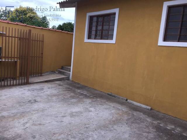 #248 - Casa para Venda em São José dos Campos - SP - 2