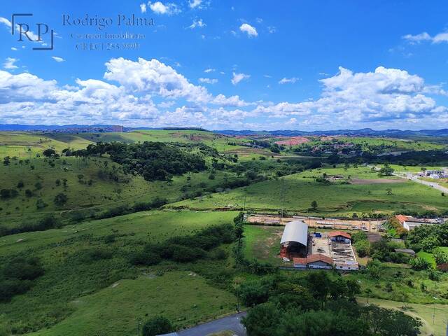 Venda em Parque Residencial Flamboyant - São José dos Campos