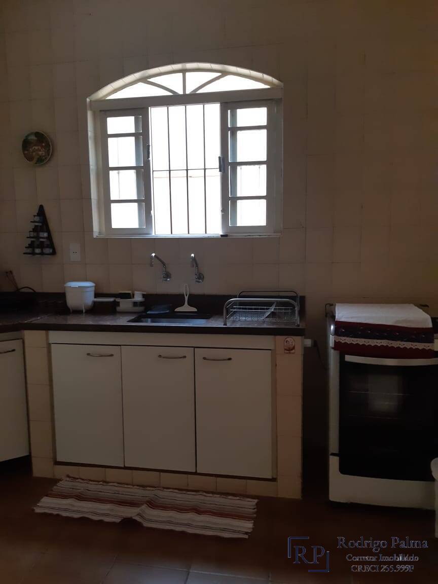 Casa à venda com 4 quartos, 150m² - Foto 5