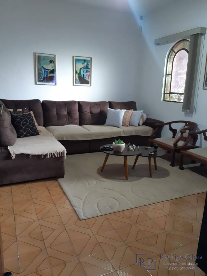 Casa à venda com 4 quartos, 150m² - Foto 14