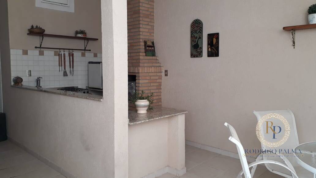 Casa à venda com 3 quartos, 180m² - Foto 13