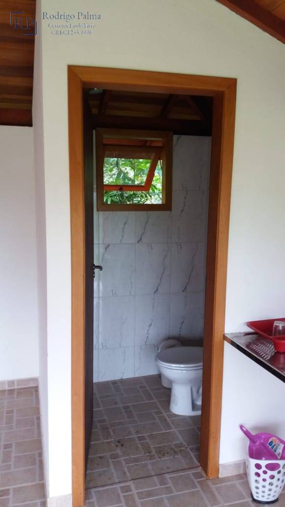 Fazenda à venda com 3 quartos, 210m² - Foto 12