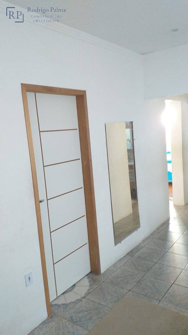 Casa à venda com 3 quartos, 300m² - Foto 10