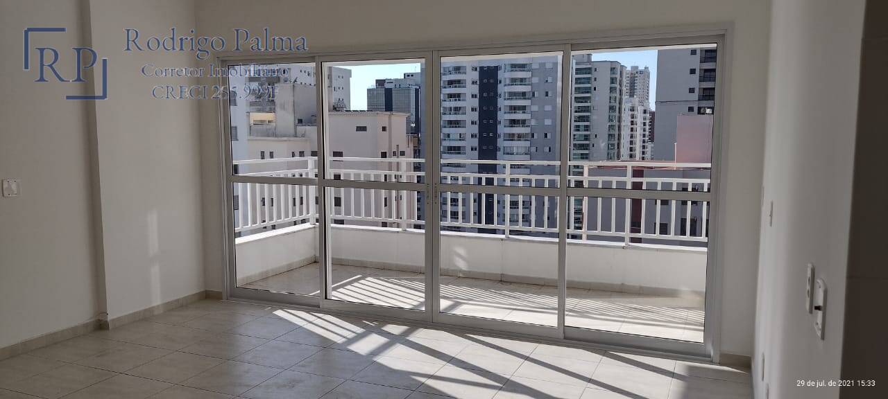 Apartamento à venda com 2 quartos, 70m² - Foto 1