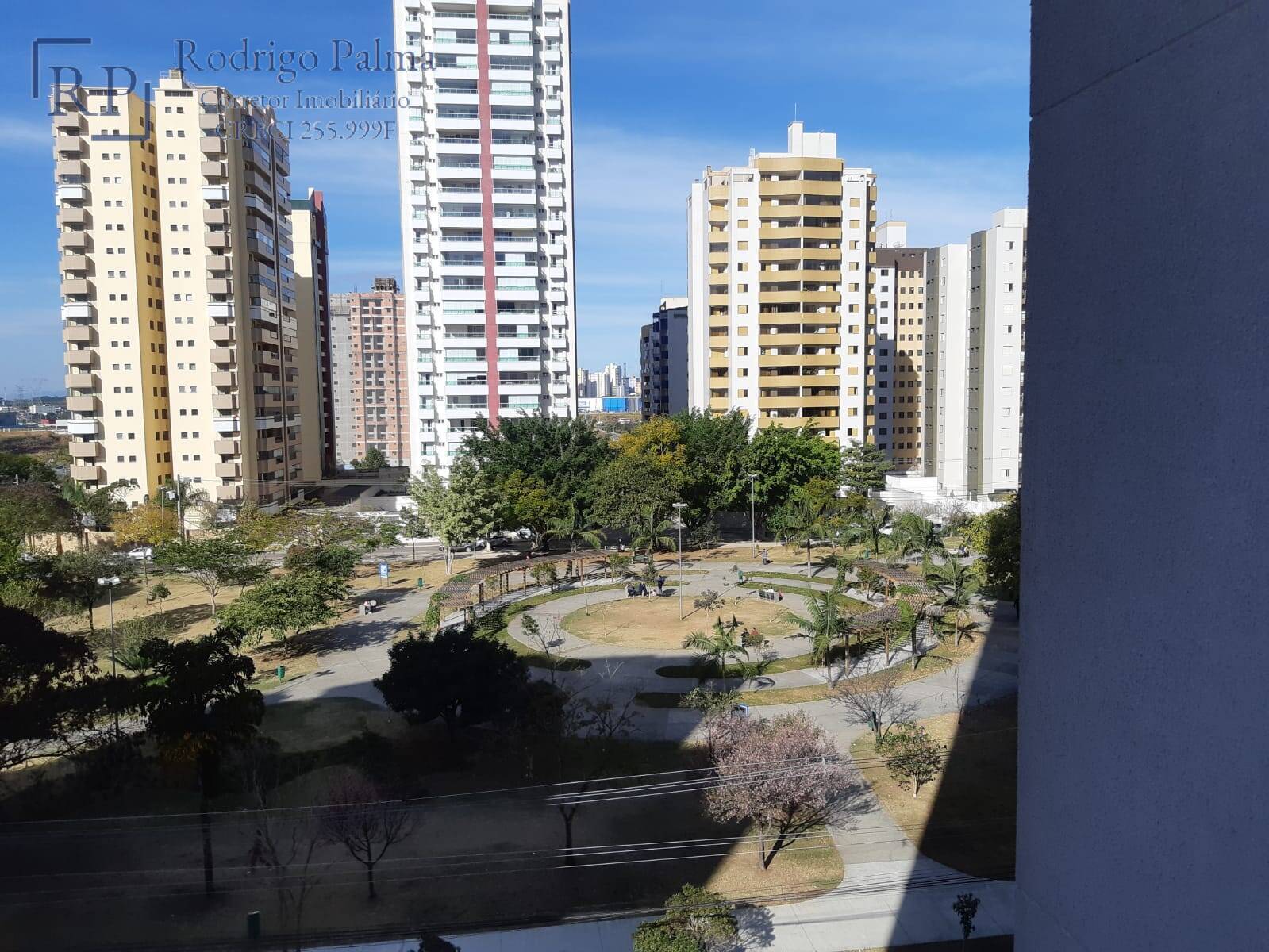 Apartamento à venda com 2 quartos, 76m² - Foto 24