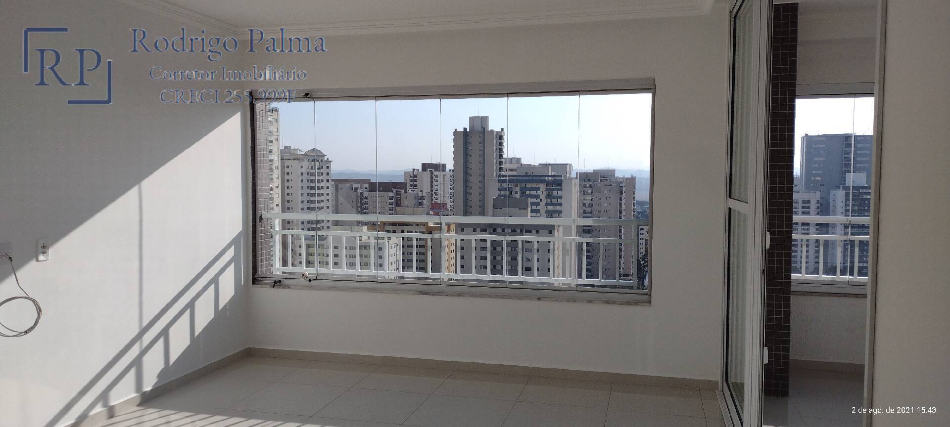 Apartamento à venda com 2 quartos, 82m² - Foto 2