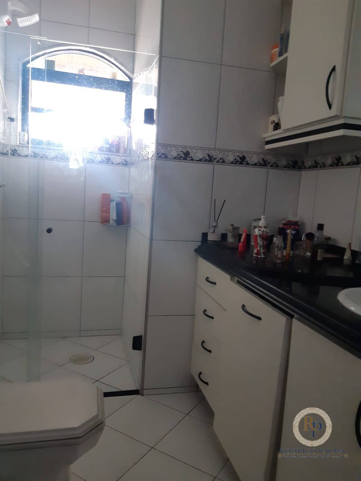 Sobrado à venda com 4 quartos, 258m² - Foto 18