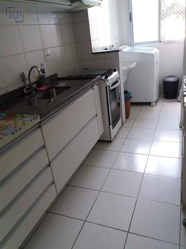 Apartamento à venda com 3 quartos, 72m² - Foto 4