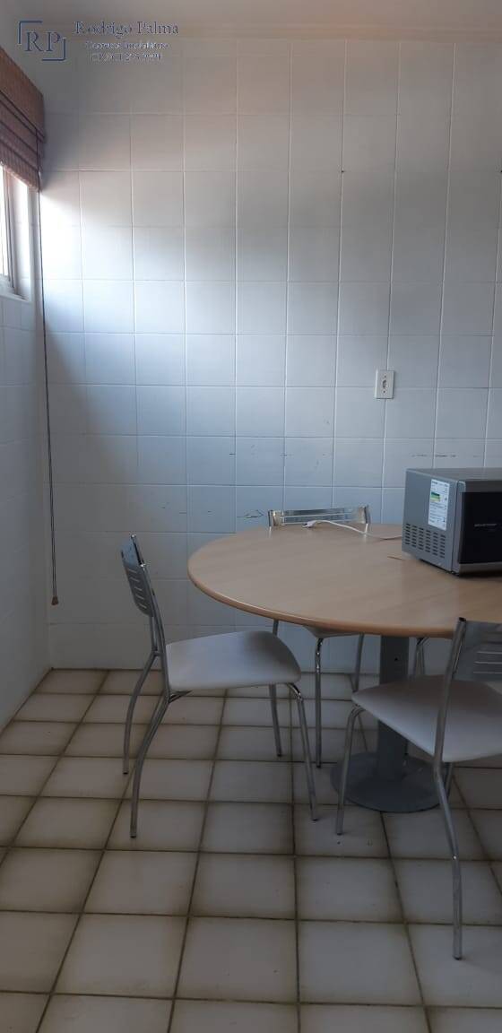 Apartamento à venda com 3 quartos, 118m² - Foto 9