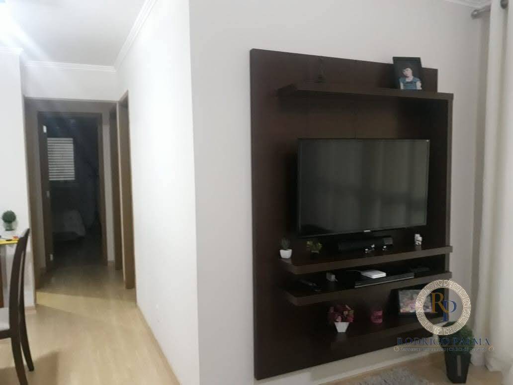 Apartamento à venda com 3 quartos, 73m² - Foto 2