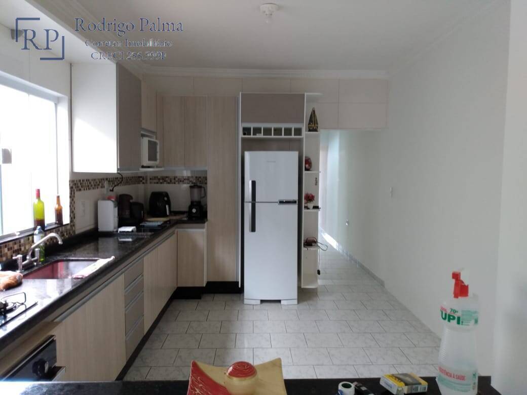 Sobrado à venda com 3 quartos, 206m² - Foto 6