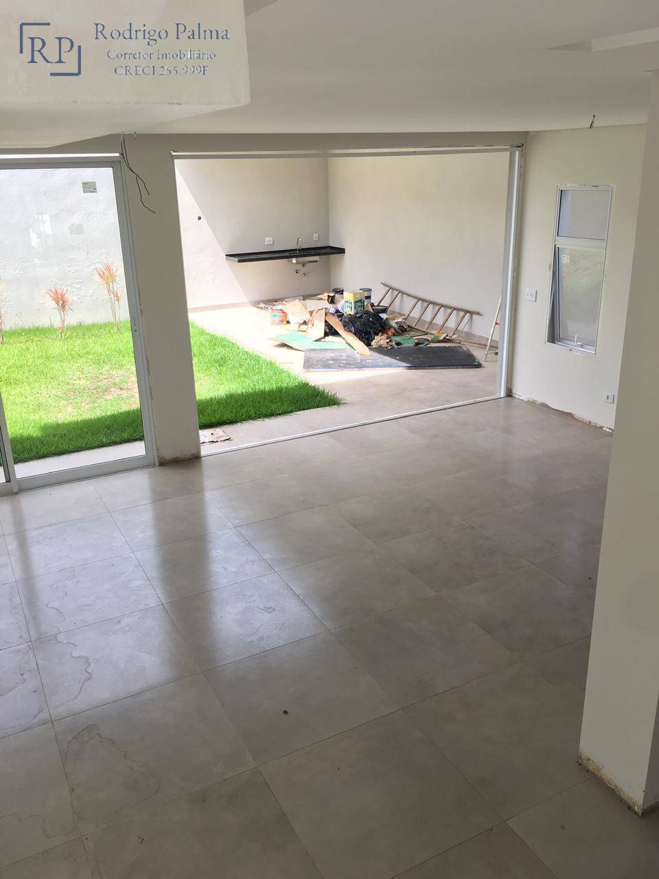 Casa à venda com 4 quartos, 252m² - Foto 7