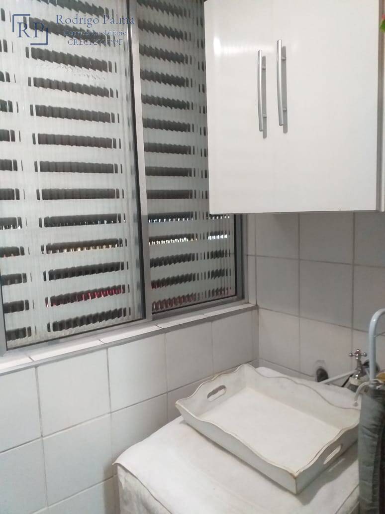 Apartamento à venda com 2 quartos, 75m² - Foto 22