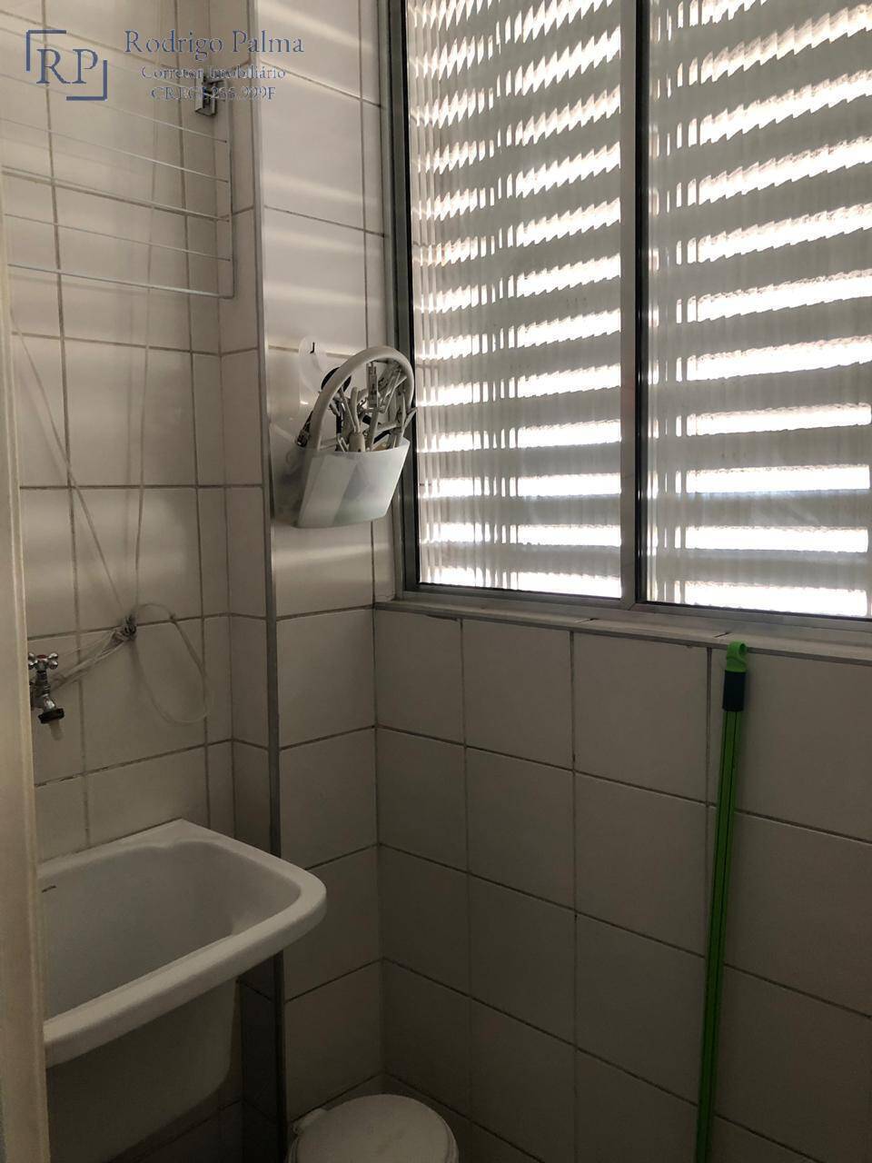 Apartamento à venda com 2 quartos, 75m² - Foto 30