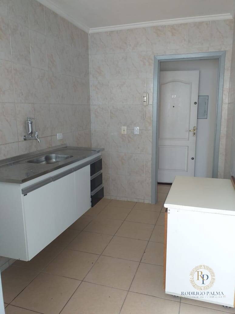 Apartamento à venda com 2 quartos, 68m² - Foto 5