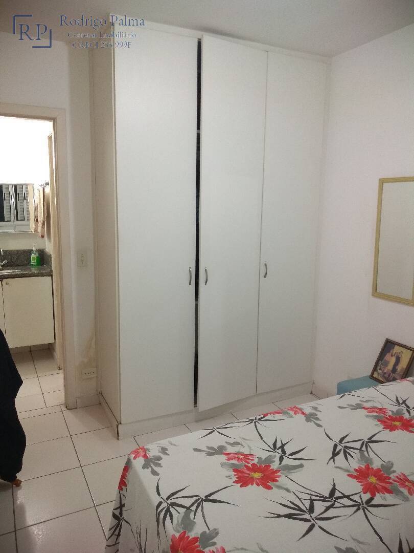 Apartamento à venda com 1 quarto, 45m² - Foto 12