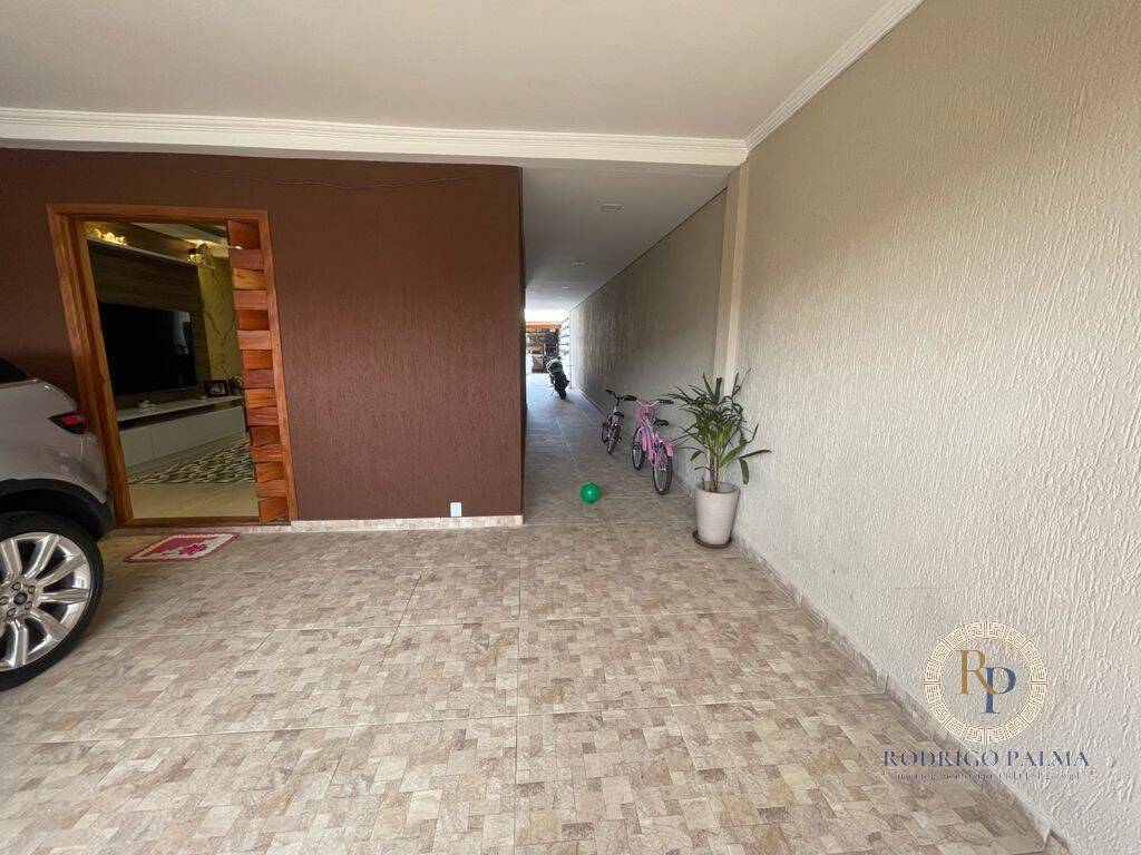 Casa à venda com 3 quartos, 240m² - Foto 30