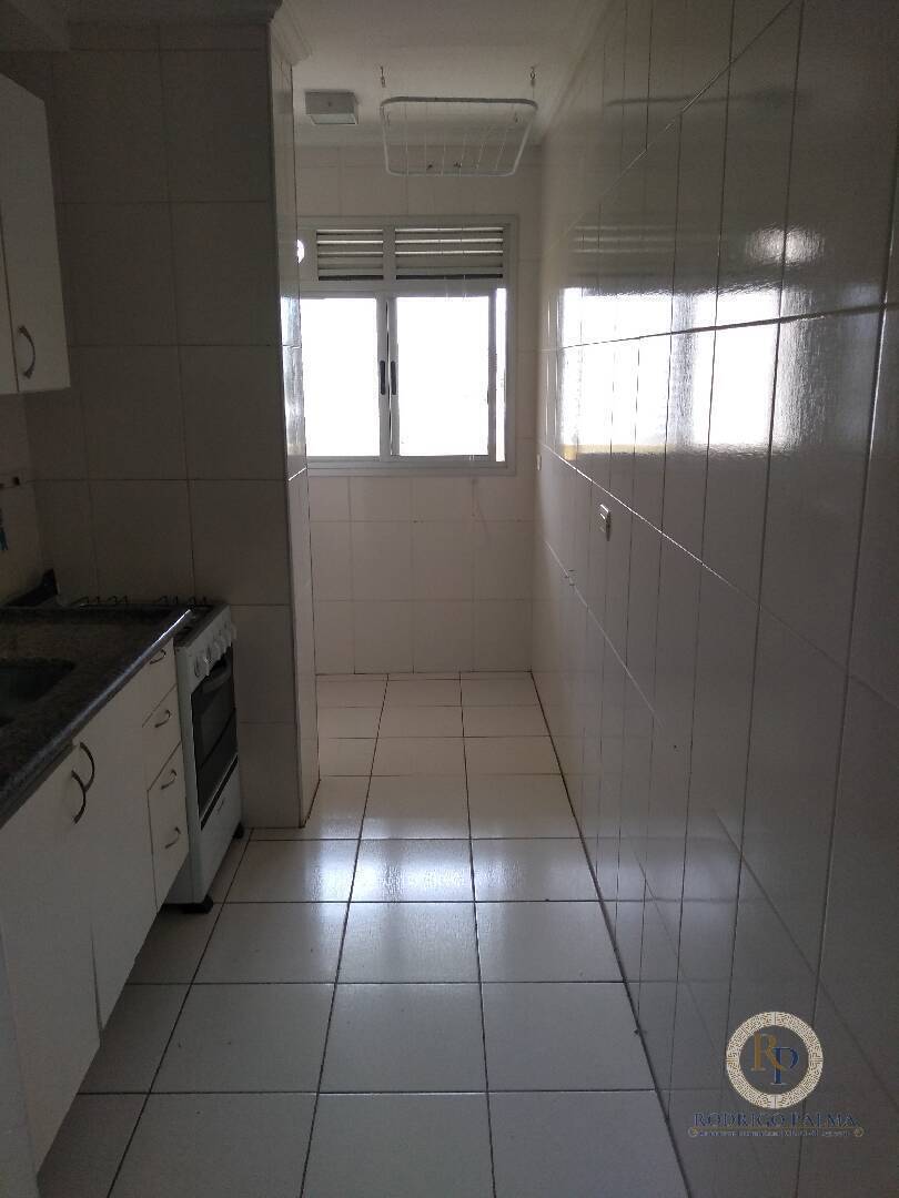 Apartamento à venda com 1 quarto, 45m² - Foto 9