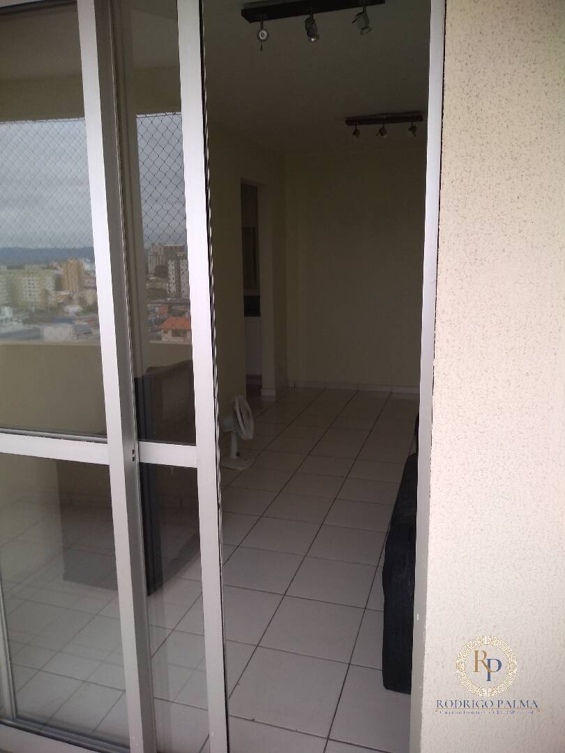 Apartamento à venda com 1 quarto, 45m² - Foto 4