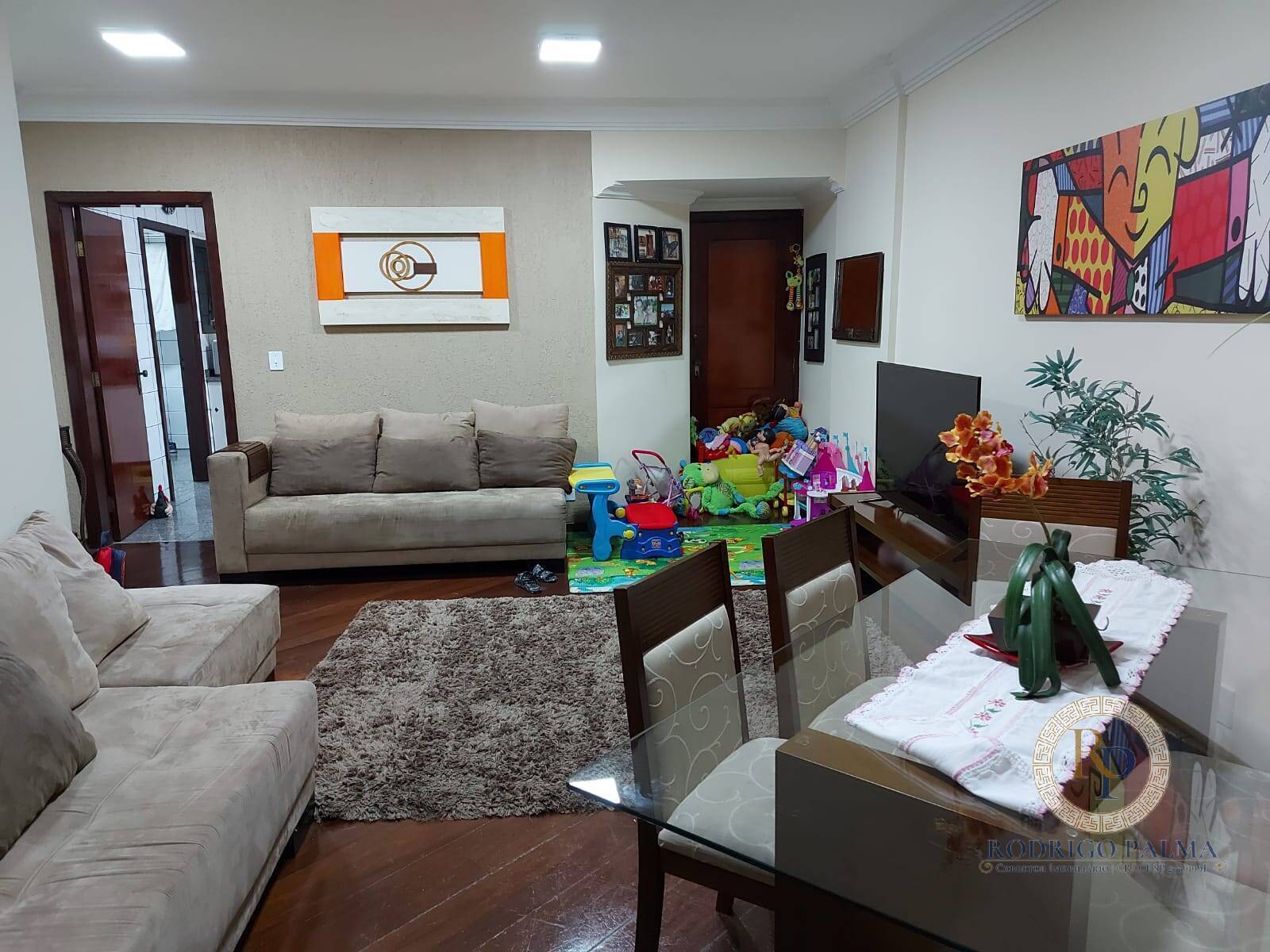 Apartamento à venda com 3 quartos, 104m² - Foto 4