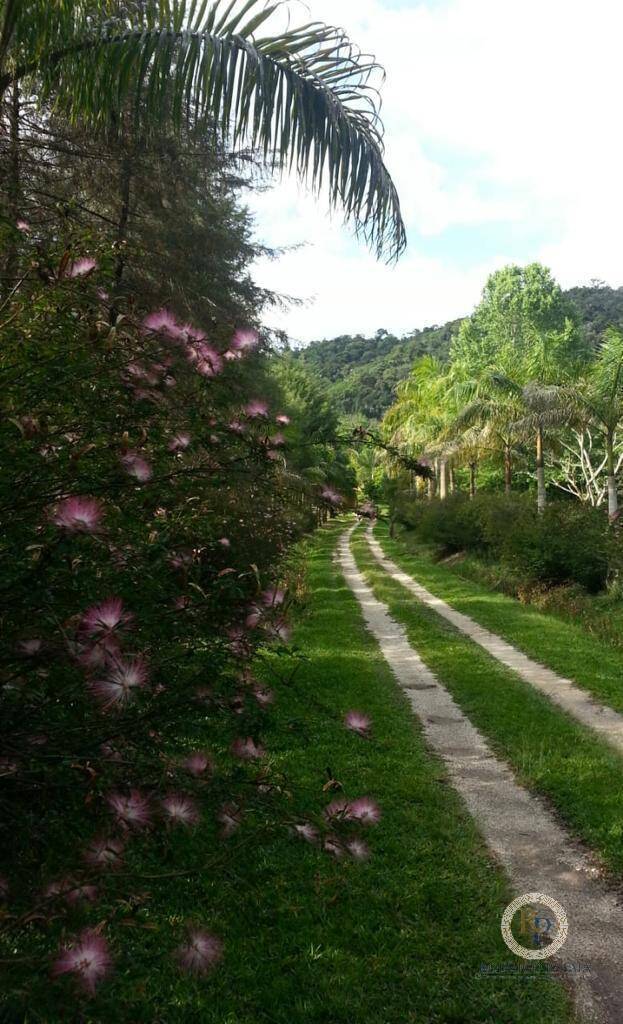 Fazenda à venda com 5 quartos, 6m² - Foto 2