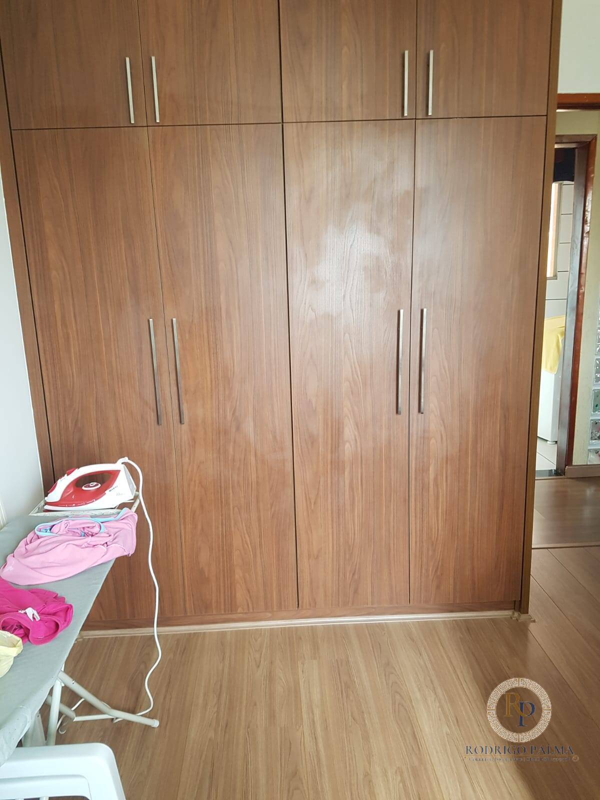 Apartamento à venda com 2 quartos, 64m² - Foto 4