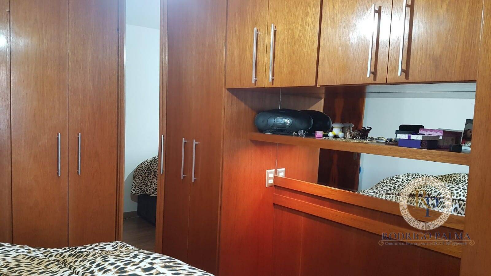 Apartamento à venda com 2 quartos, 64m² - Foto 8