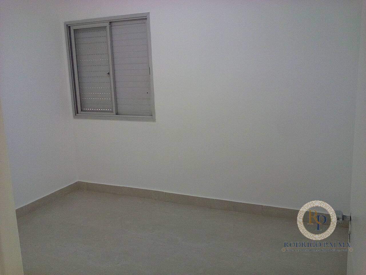 Apartamento à venda com 2 quartos, 61m² - Foto 2