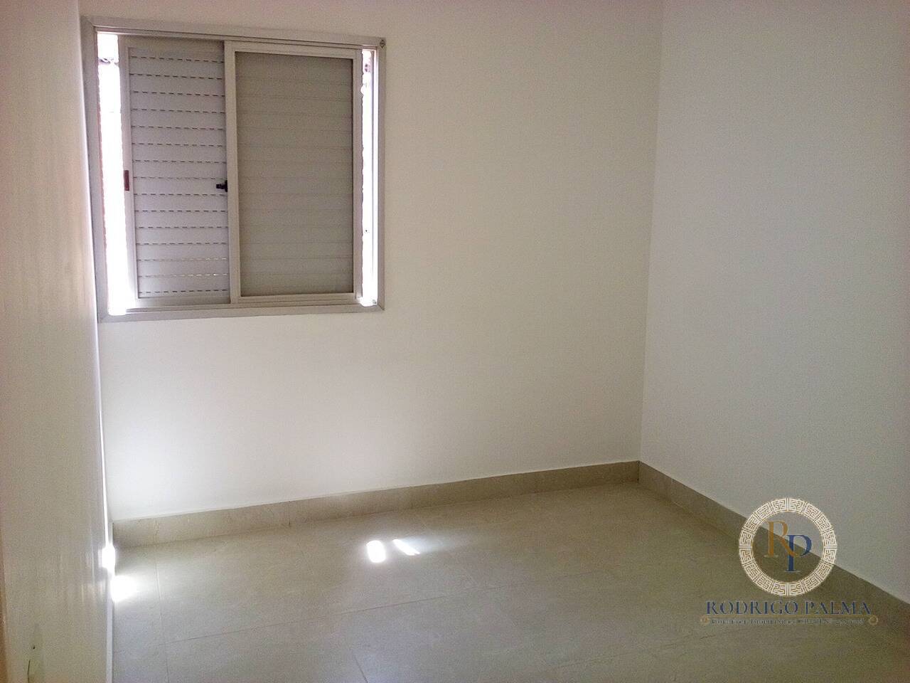 Apartamento à venda com 2 quartos, 61m² - Foto 5