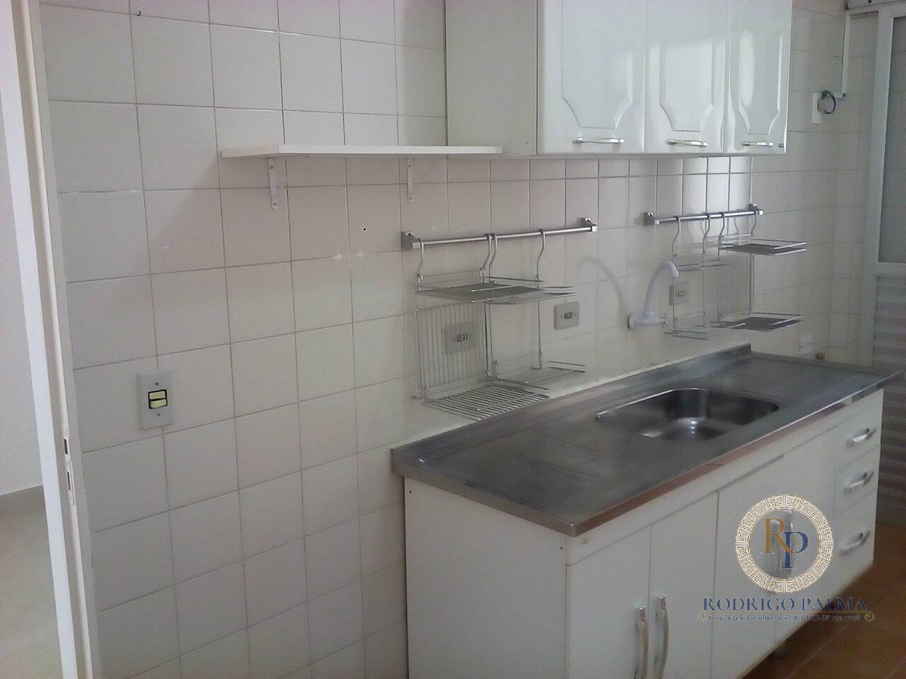 Apartamento à venda com 2 quartos, 61m² - Foto 7