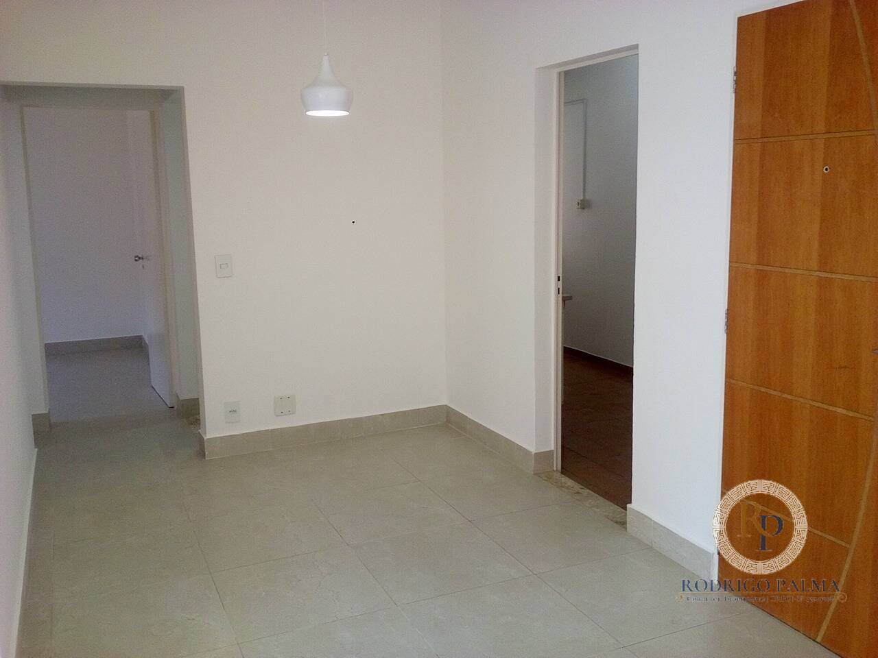 Apartamento à venda com 2 quartos, 61m² - Foto 8