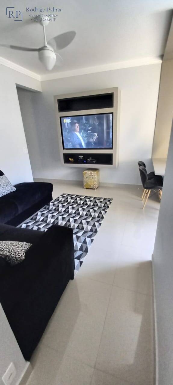 Apartamento à venda com 3 quartos, 65m² - Foto 1