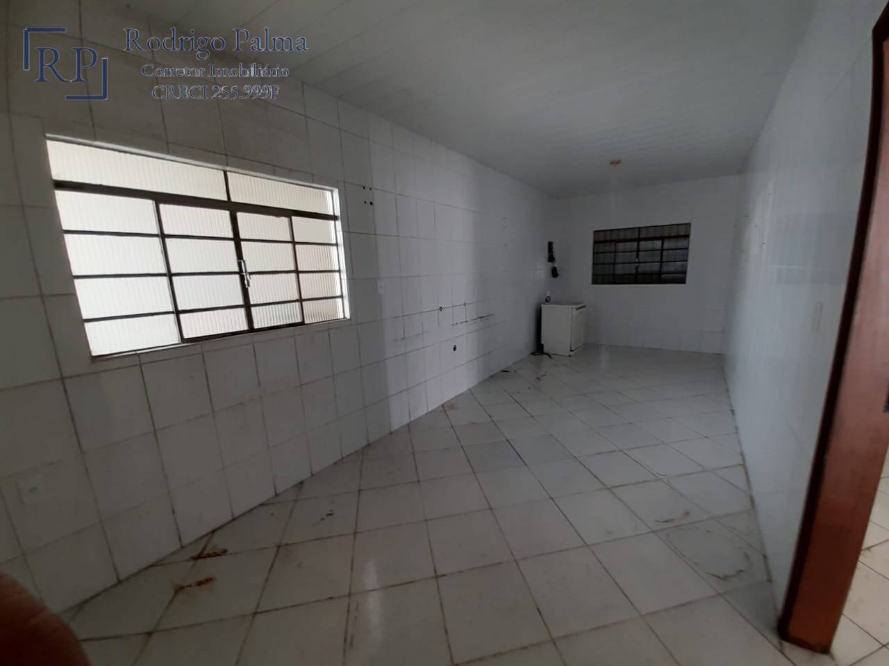 Casa à venda com 4 quartos, 105m² - Foto 5