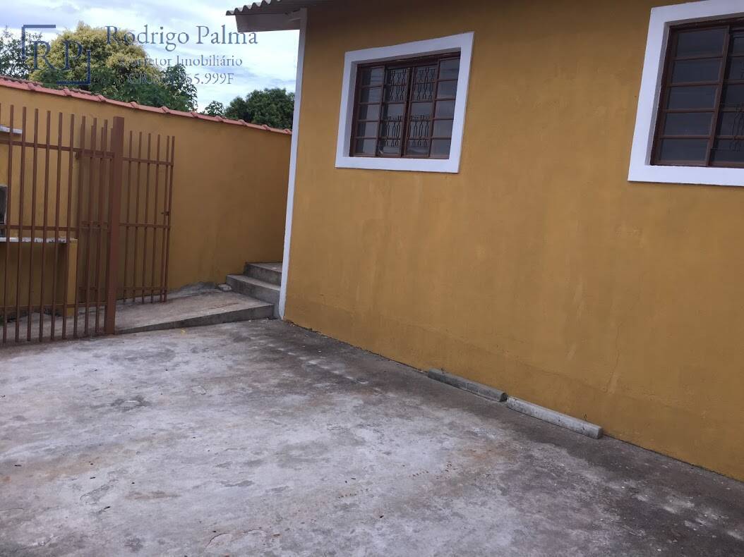 Casa à venda com 5 quartos, 500m² - Foto 2