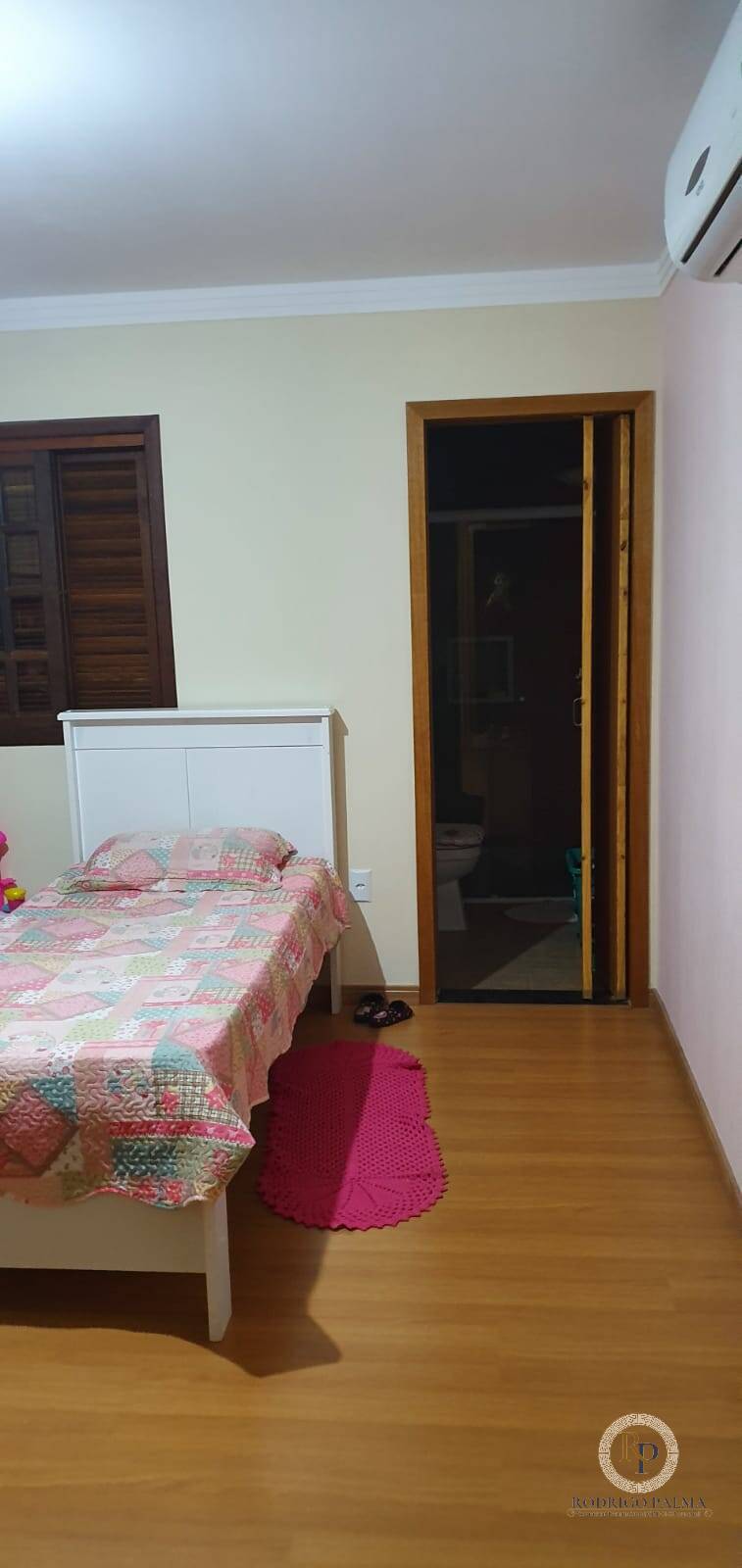 Casa à venda com 3 quartos, 225m² - Foto 16