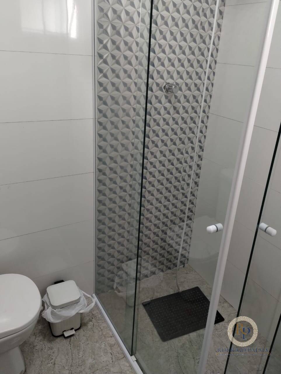 Apartamento à venda com 2 quartos, 67m² - Foto 11