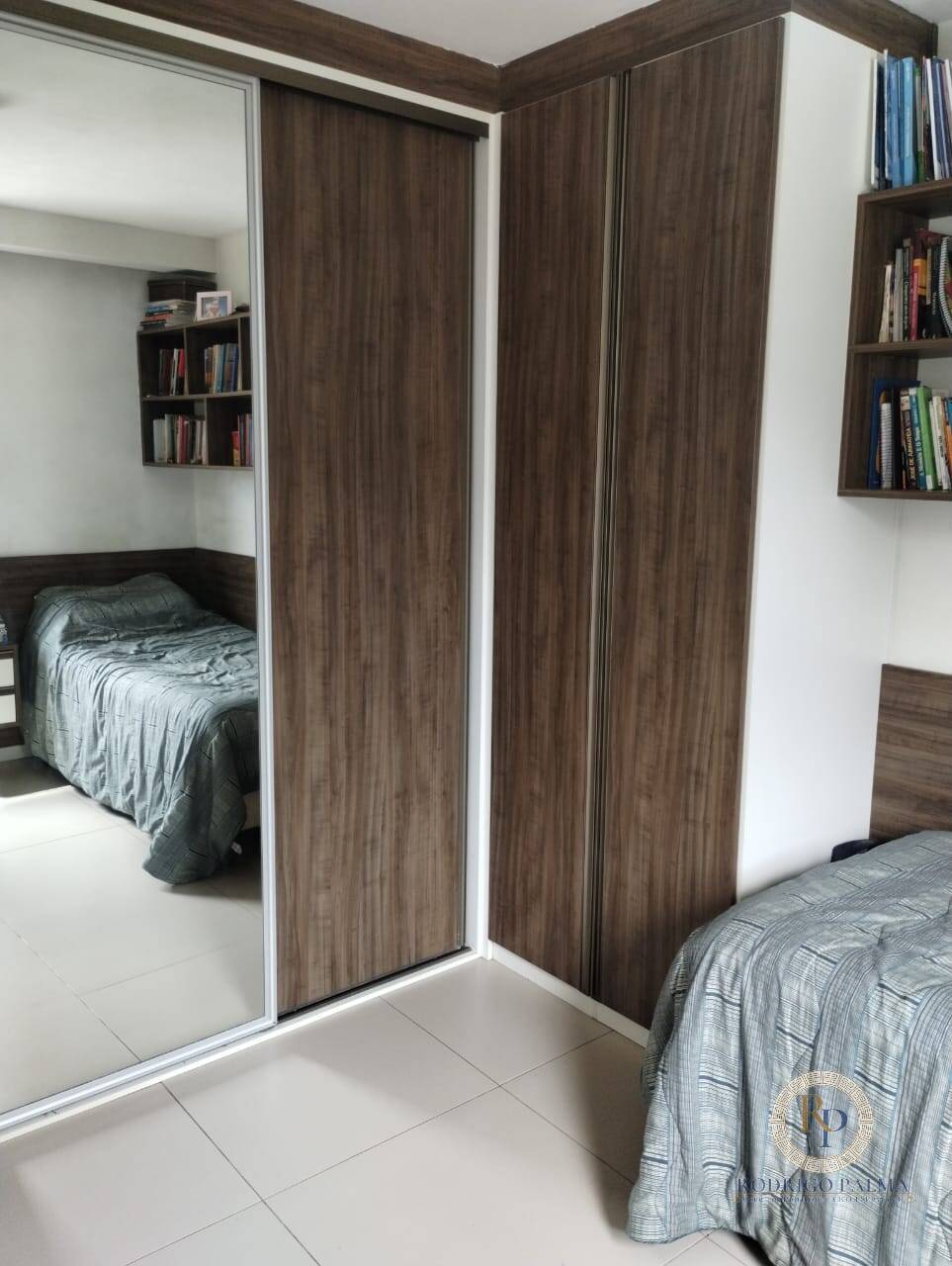 Apartamento à venda com 2 quartos, 67m² - Foto 10