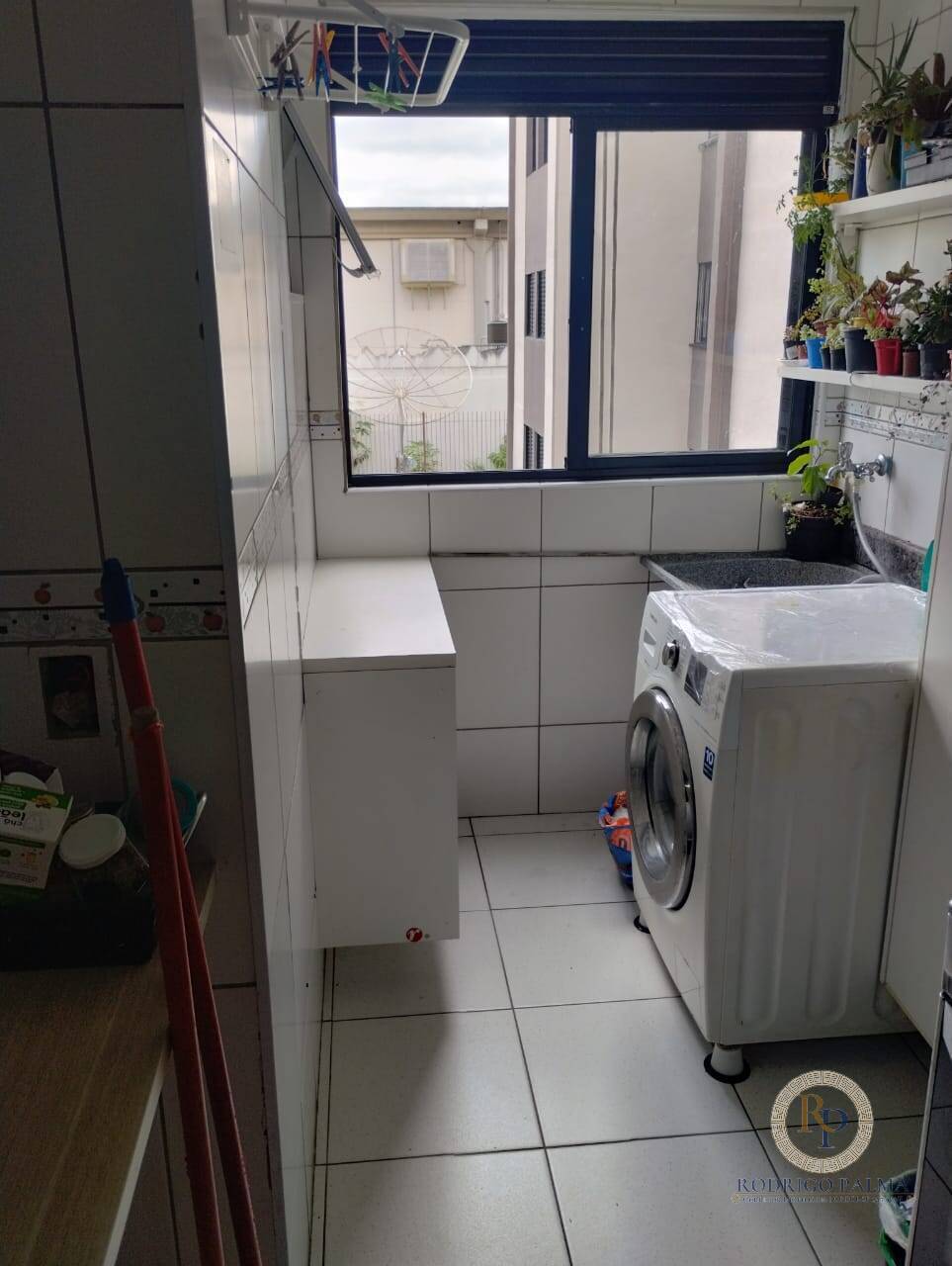 Apartamento à venda com 2 quartos, 67m² - Foto 17