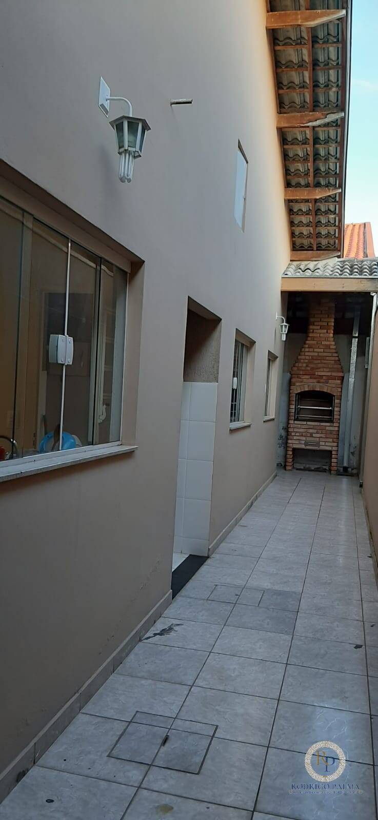 Casa à venda com 2 quartos, 110m² - Foto 11