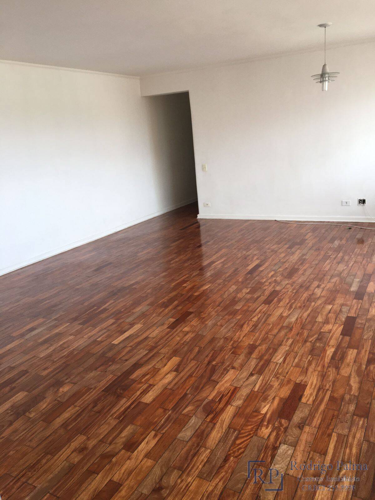 Apartamento à venda com 3 quartos, 136m² - Foto 4