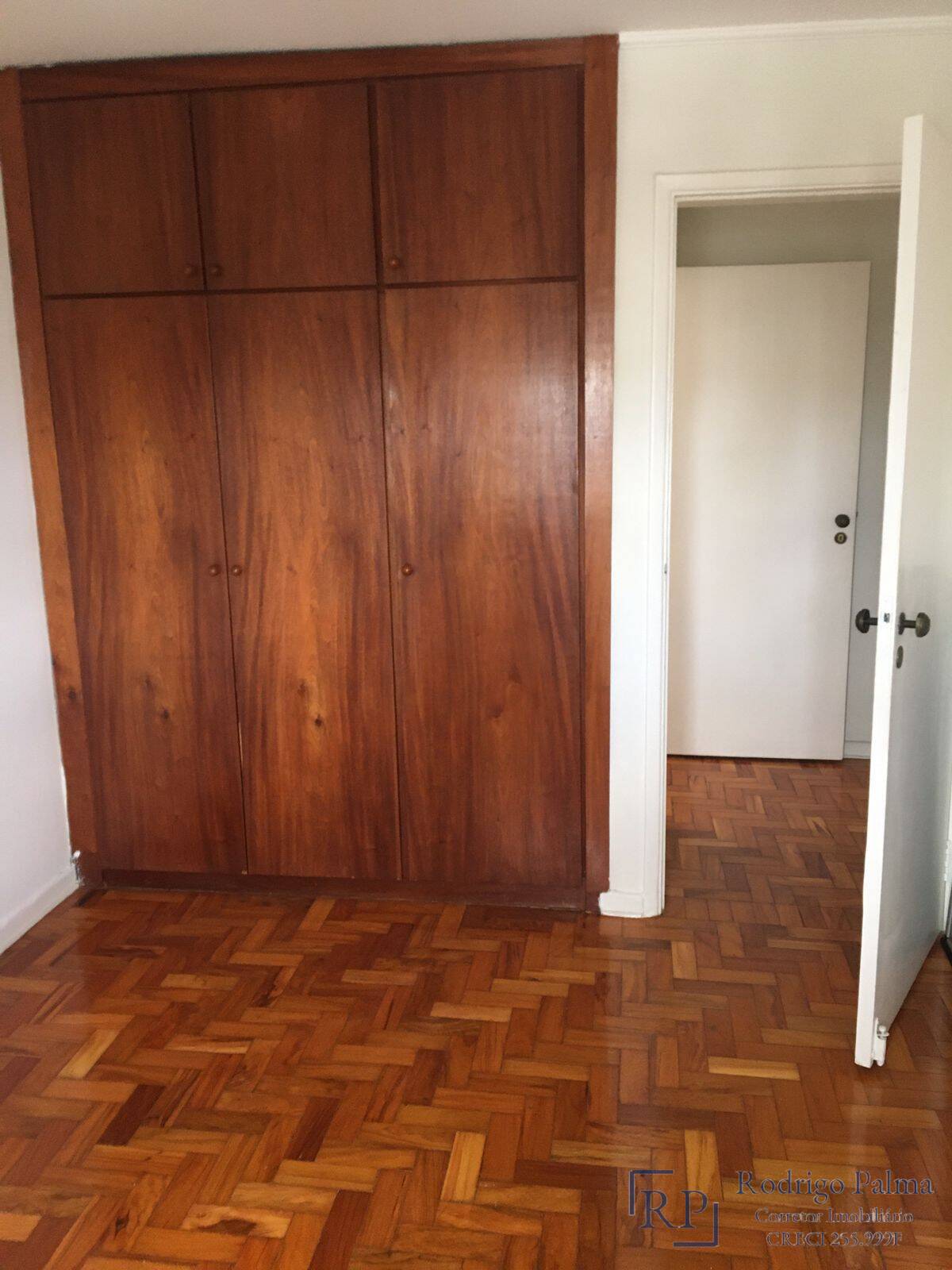 Apartamento à venda com 3 quartos, 136m² - Foto 5