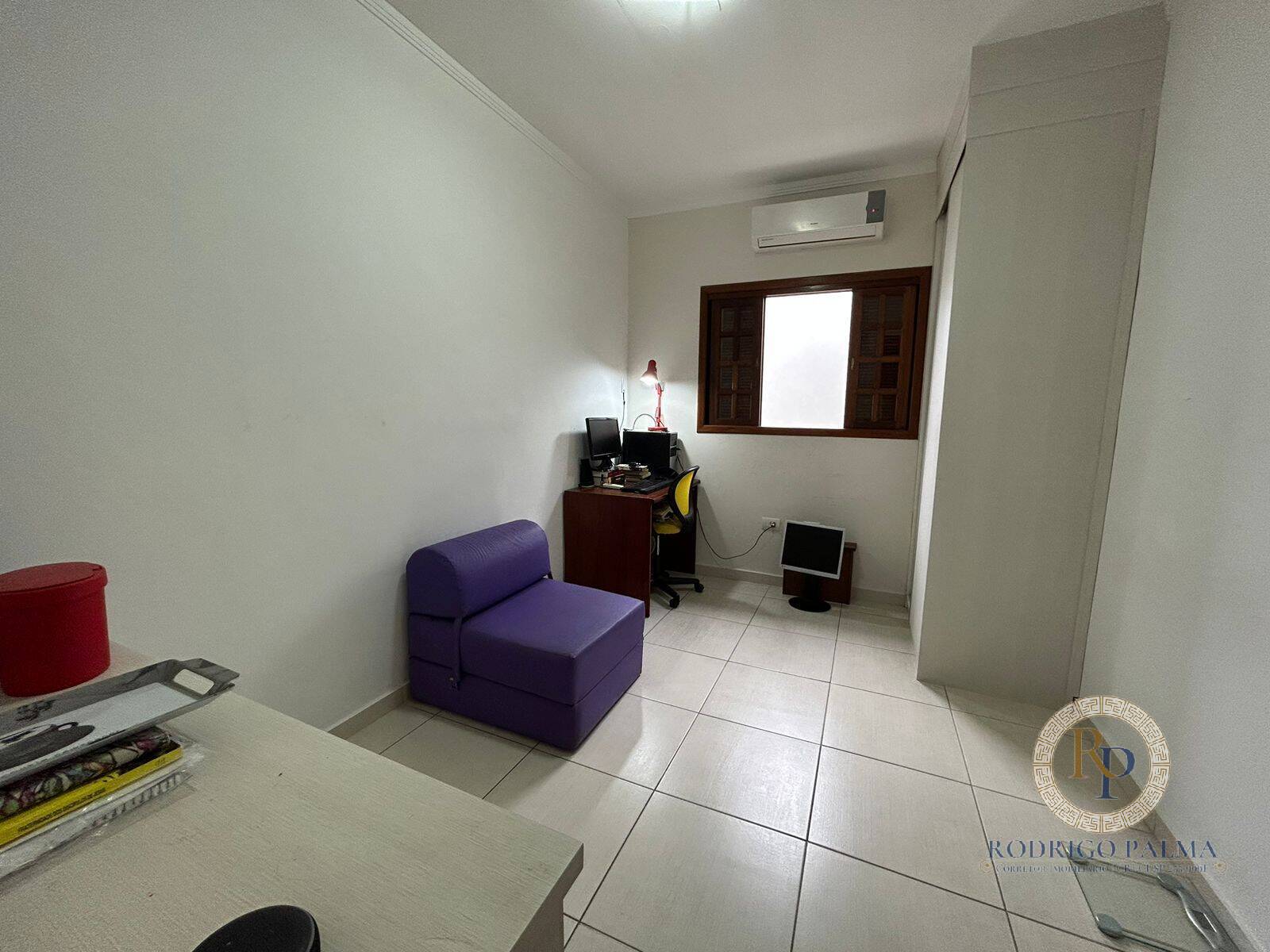 Casa à venda com 3 quartos, 190m² - Foto 7