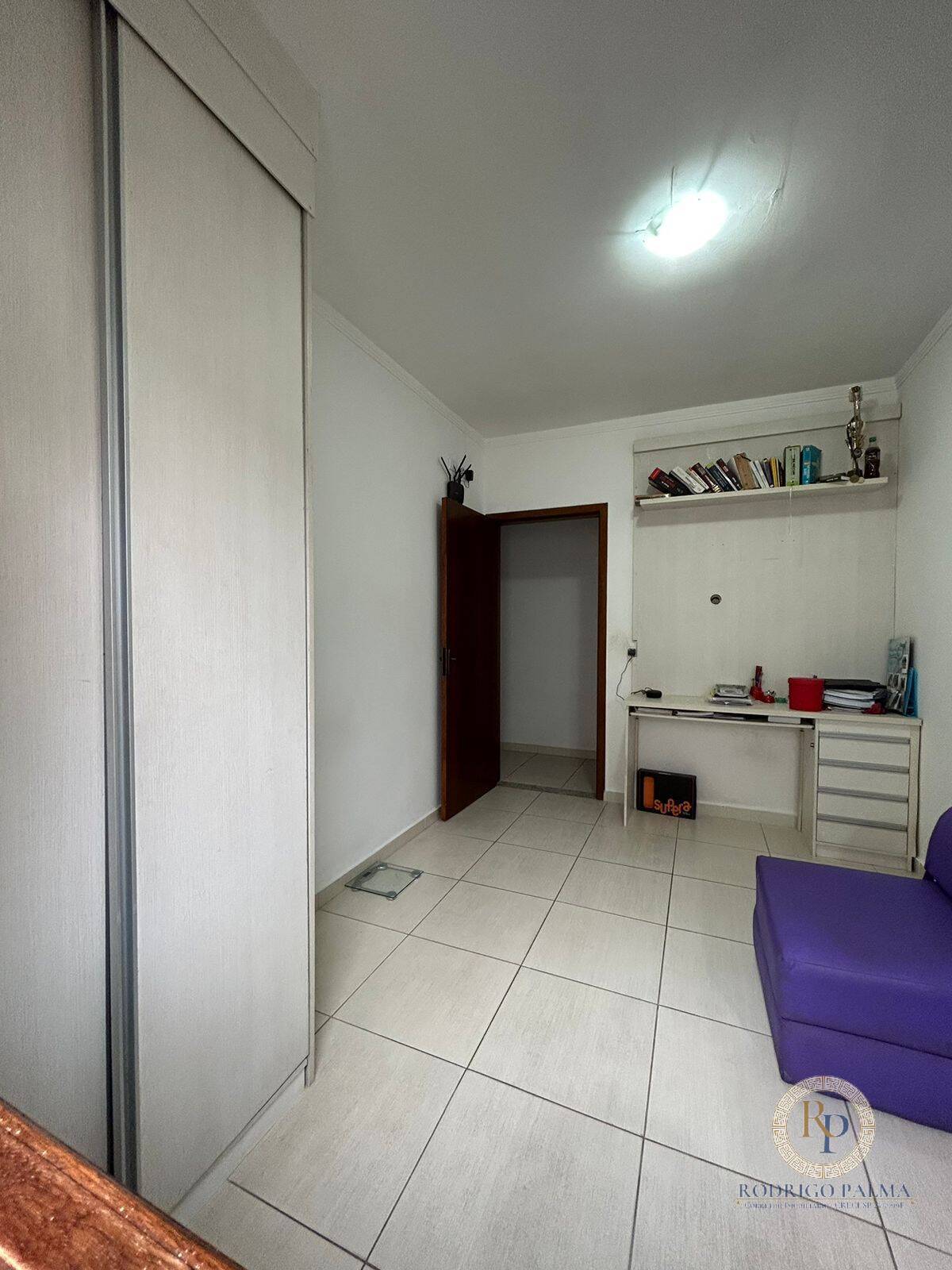 Casa à venda com 3 quartos, 190m² - Foto 6