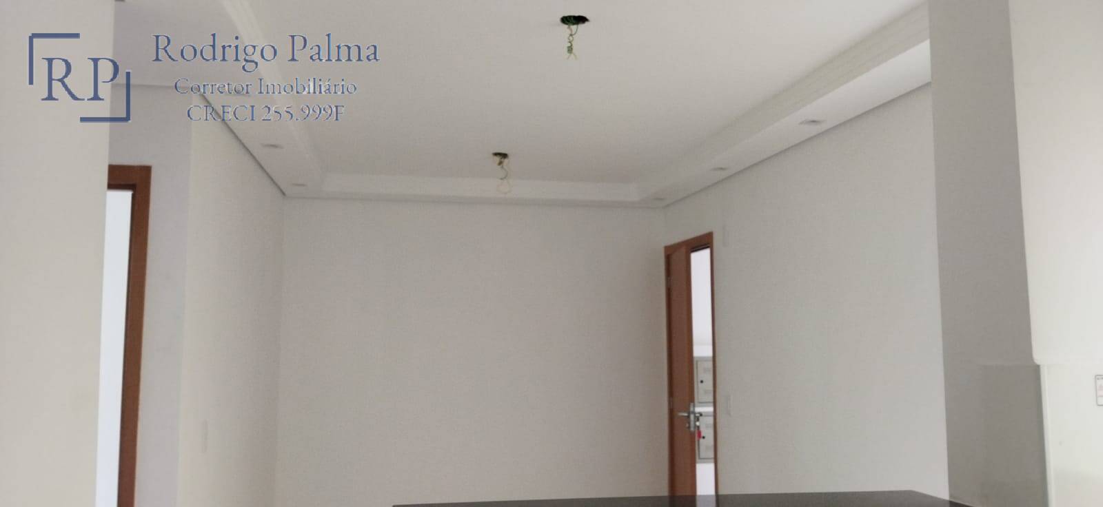 Apartamento à venda com 2 quartos, 40m² - Foto 2