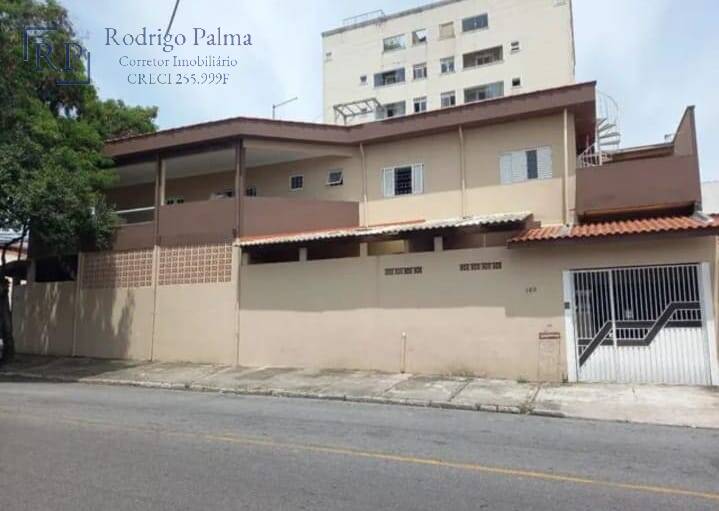 Casa à venda com 7 quartos, 280m² - Foto 1