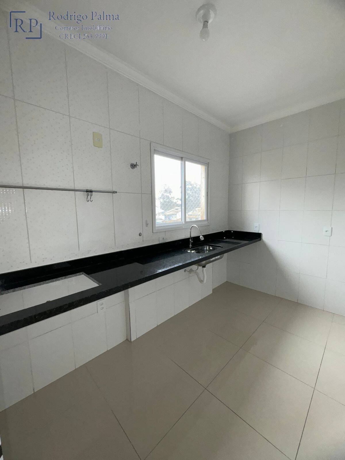 Apartamento à venda com 2 quartos, 68m² - Foto 5