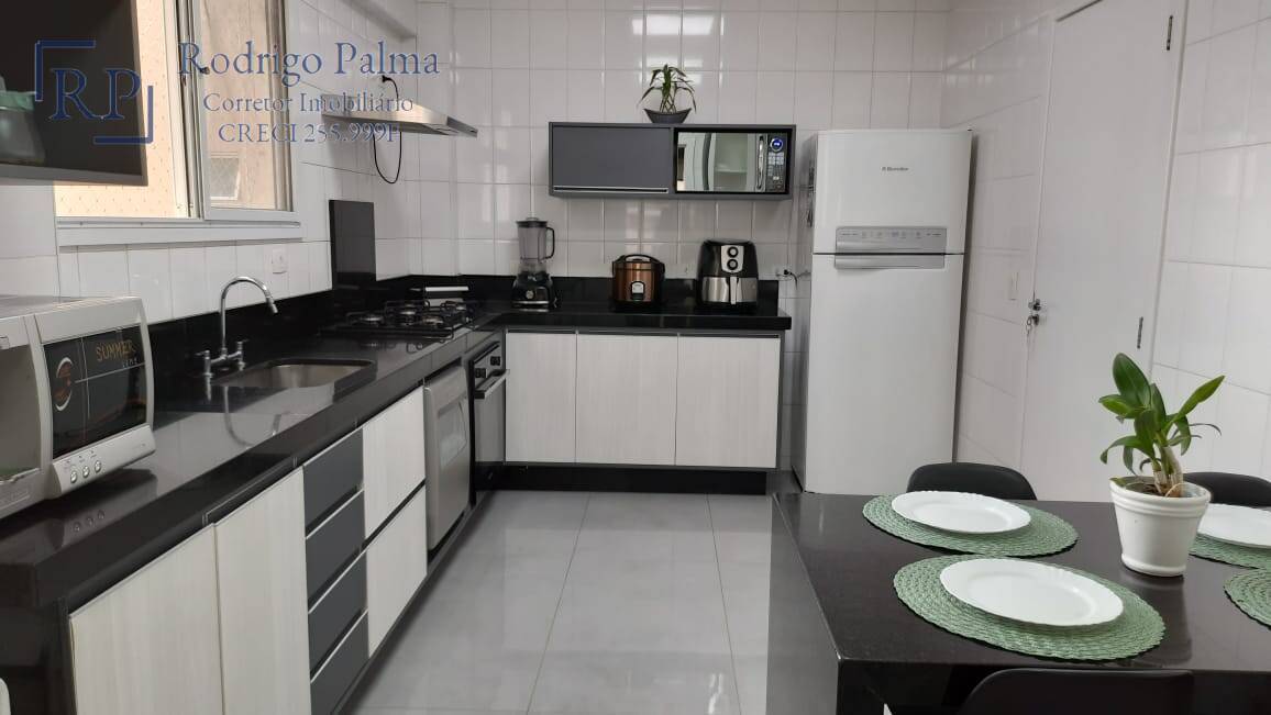 Apartamento à venda com 3 quartos, 142m² - Foto 8