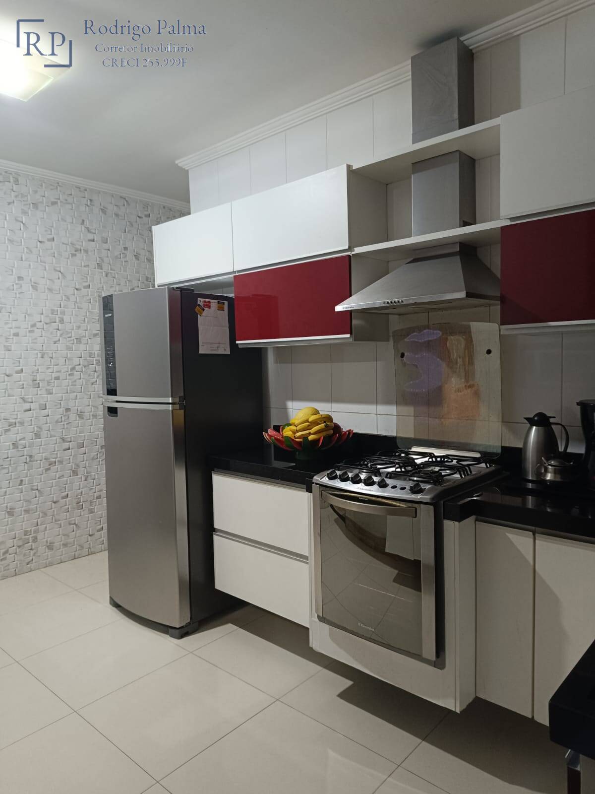 Casa à venda com 3 quartos, 114m² - Foto 4