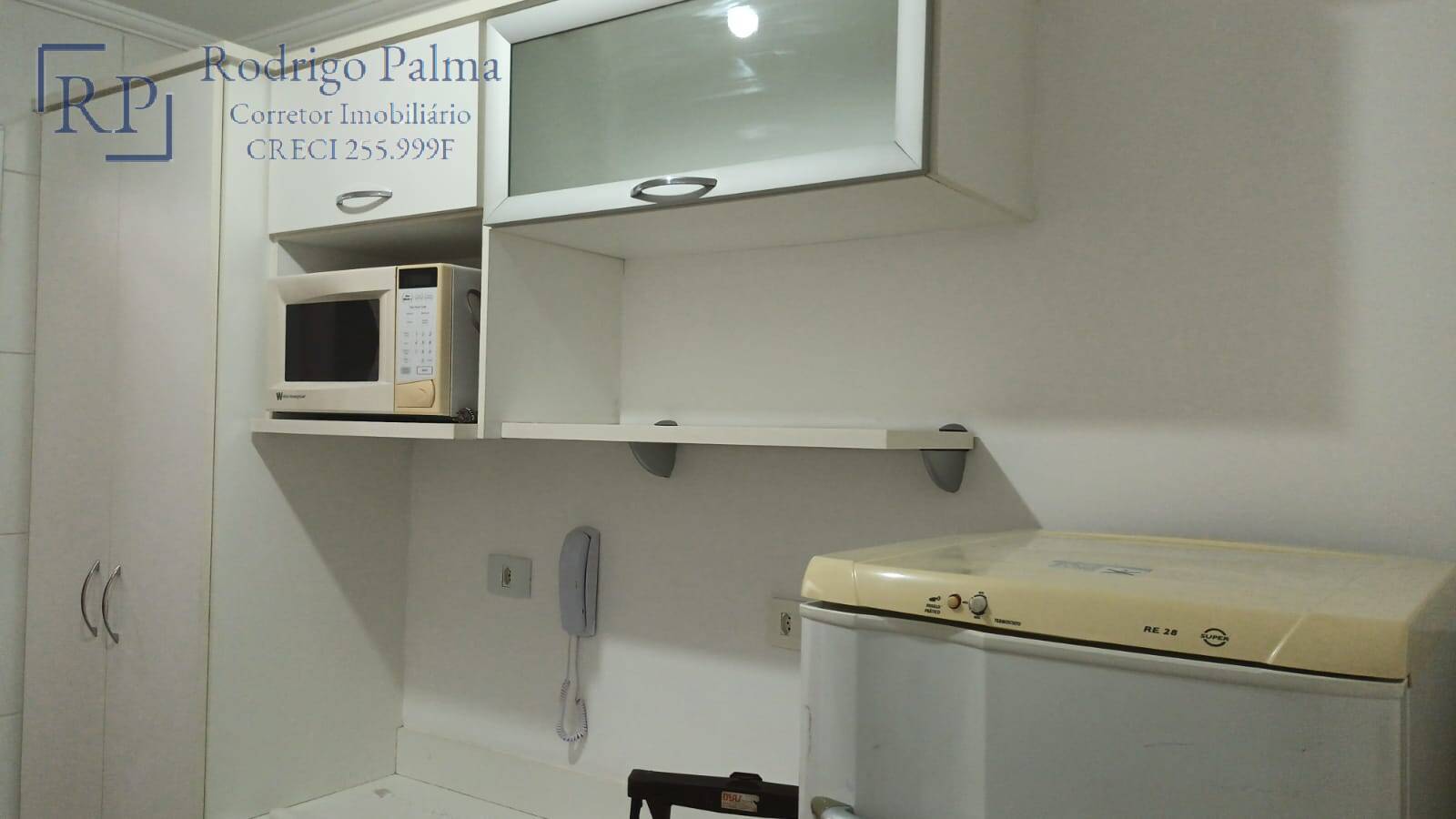 Apartamento para alugar com 1 quarto, 50m² - Foto 9